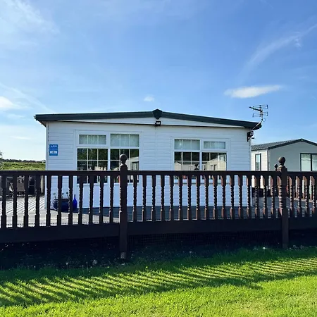 Sunshine Lodge Haven Lakeland Flookburgh Exterior photo